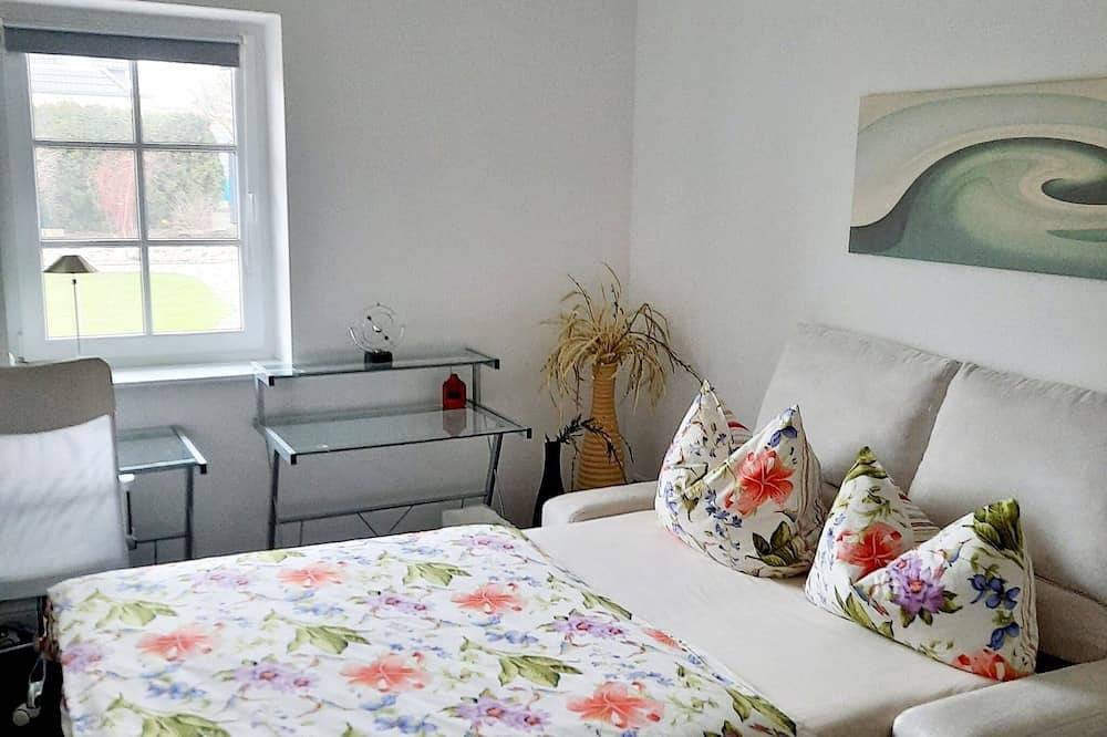 House, superior equipment, city limits Rostock, pets welcome, internet in Klein Kussewitz, Rostock and Surroundings