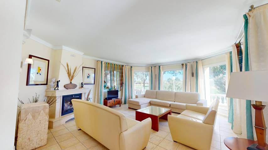 Villa für 5 Personen, mit Garten und Terrasse sowie Ausblick in Oliva - 3