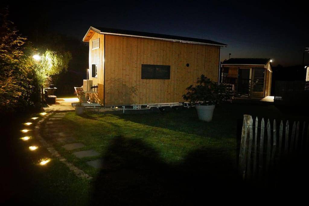Spa & Tiny house à la campagne in Le Puiset-Doré, Montrevault-sur-Èvre