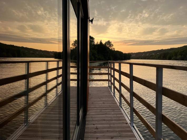 Bateau pour 2 personnes, avec vue et terrasse dans Île de France - 3