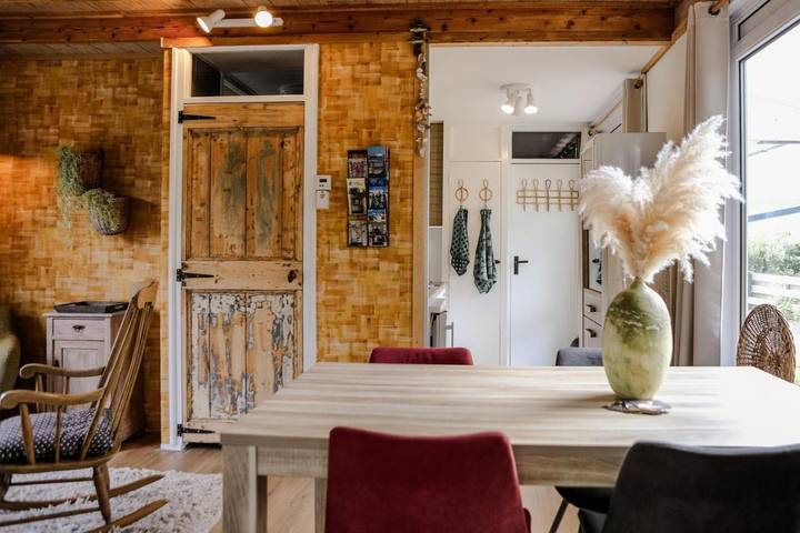 Ferienpark für 4 Personen, mit Terrasse und Garten in Zeeland