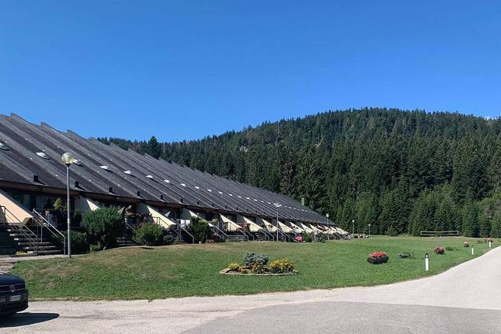 Appartamento per 4 persone, con Terrazza e Giardino nonché Panorama a Lavarone