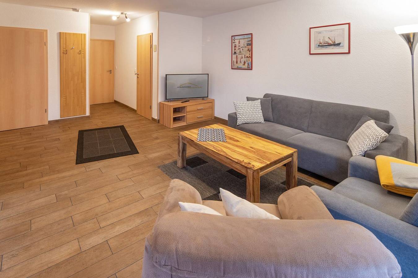 Ganze Wohnung, Moderne Ferienwohnung mit Terrasse und hochwertiger Ausstattung in Norddeich in Strand Norddeich, Norddeich