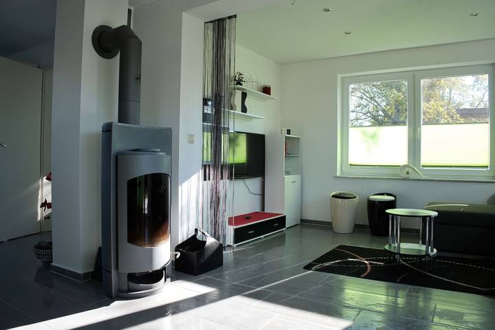 Ferienhaus für 3 Personen, mit Terrasse und Garten - 1