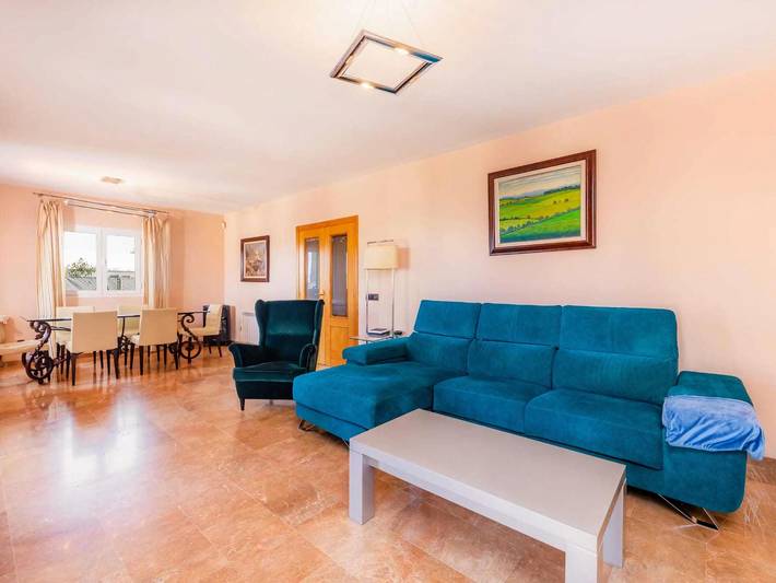 Finca mit Hund für 7 Personen, mit Balkon/Terrasse und Terrasse sowie Pool, kinderfreundlich in Llucmajor - 3