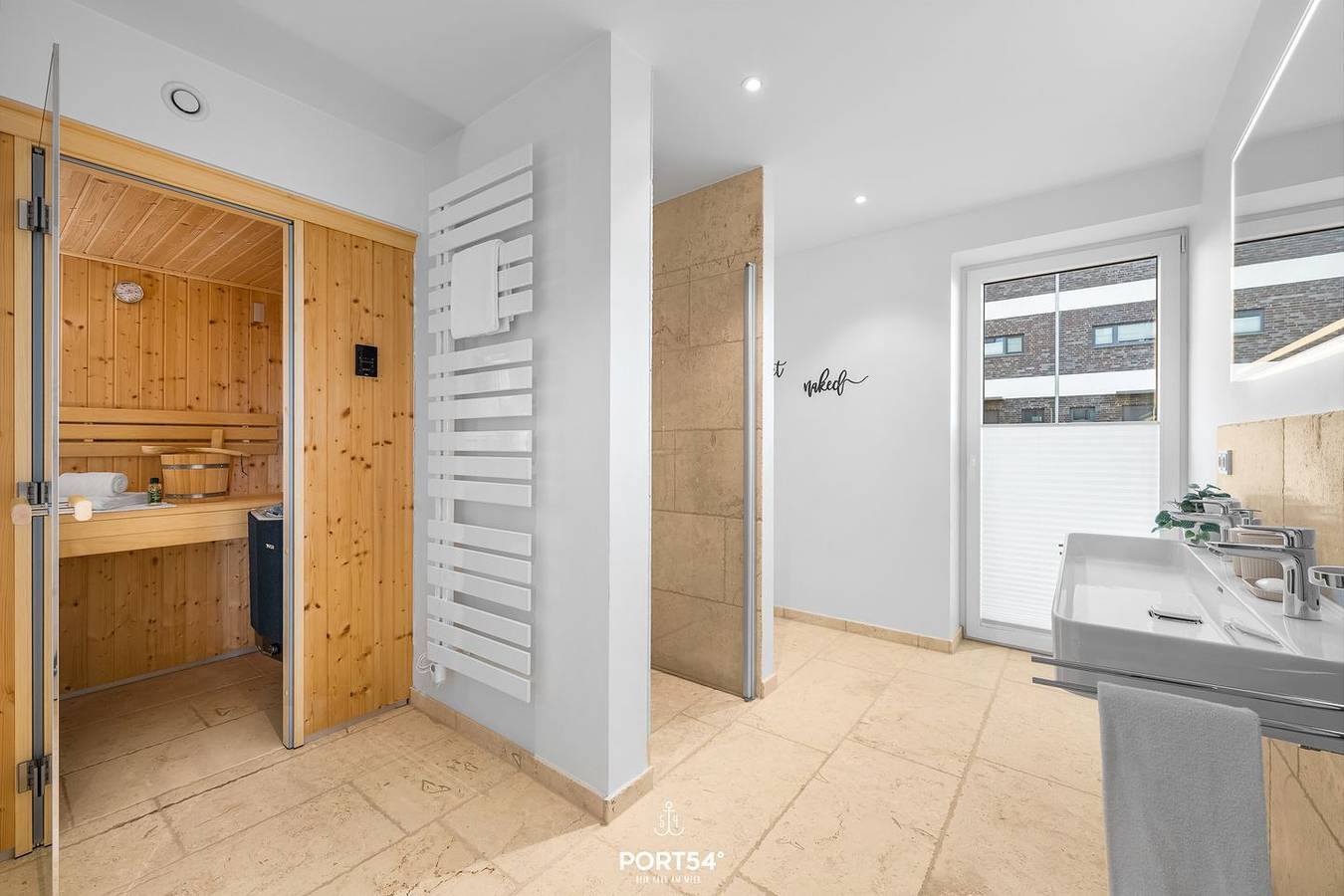 Ganze Wohnung, Nordglanz - 1. Reihe am Wasser, Meerblick, Terrasse, finn. Sauna, E-Ladesäule in Olpenitz, Kappeln