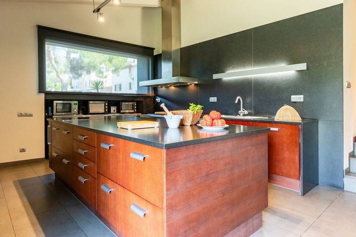 Chalet para 16 personas con jardín in Olivella, Garraf