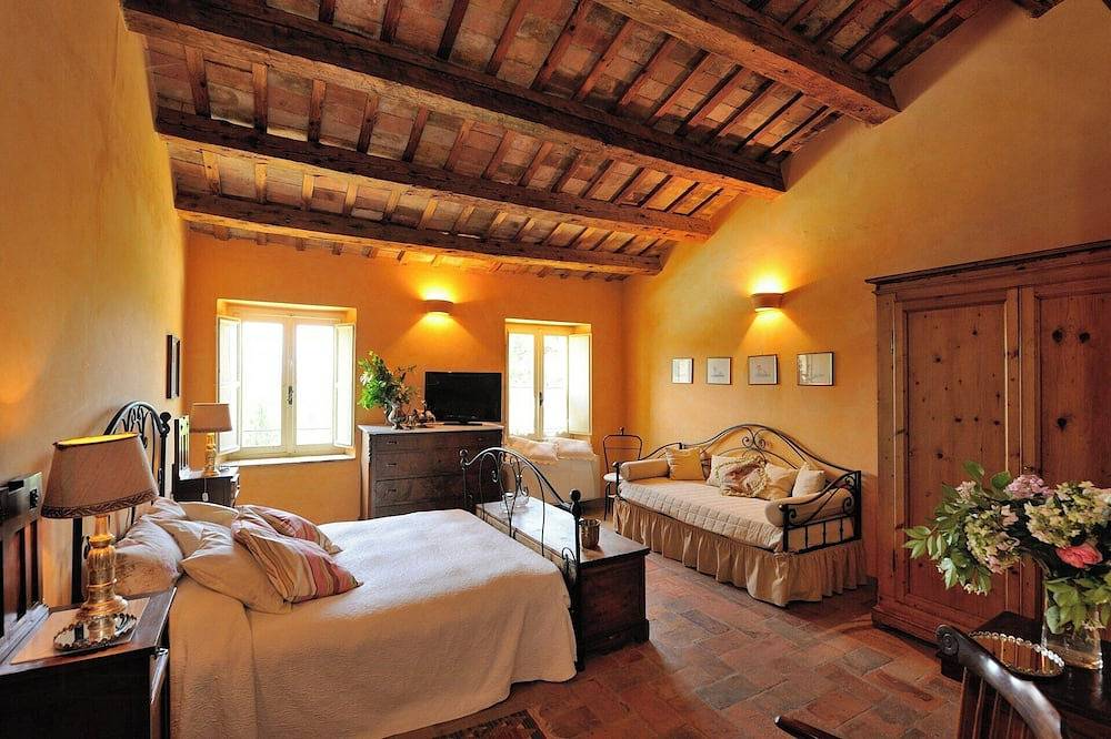 Villa mit Pool in den Hügeln nahe Fano in Montemaggiore al Metauro, Colli al Metauro