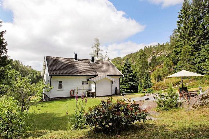 Ferienhaus für 8 Personen, mit Garten in Norwegen