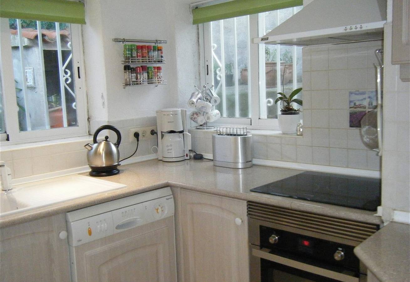 Haustierfreundliche "Casa Jazmín" mit privatem Pool, Meerblick, Klimaanlage und Wlan in Els Grecs, Roses