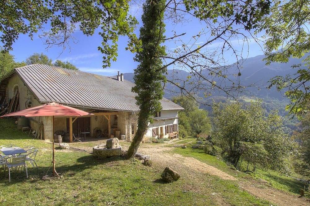 Le Tilleret - Chezery-Forens in Chézery-Forens, Parc naturel régional du Haut-Jura