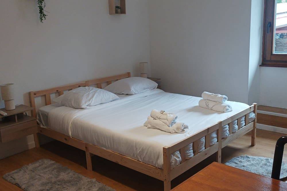 Geheel appartement, Vacation in the heart of the Vosges in a comfortable studio. in Saint-Maurice-sur-Moselle, Épinal en omgeving