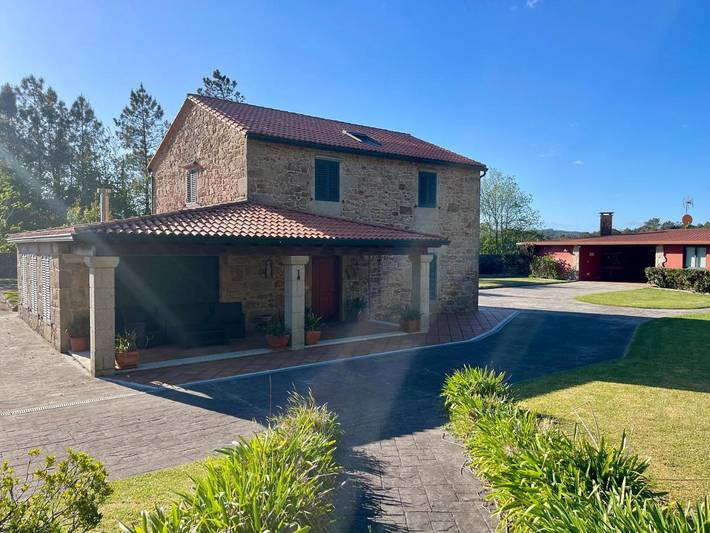 Casa rural para 8 personas, con Balcón y Terraza además de Jardín y Vistas en Moraña - 2