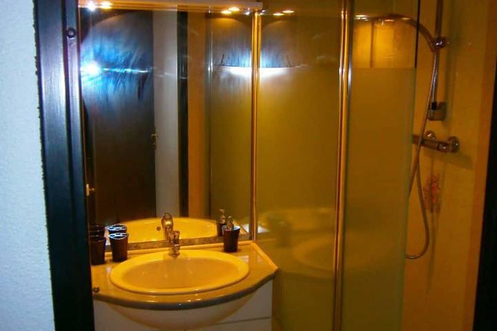 Gîte pour 5 personnes, avec piscine dans Plage du pont tournant - 4