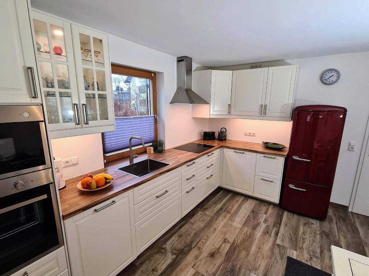 Ganze Wohnung, Seenahe Gartenwohnung in Schondorf in Schondorf, Ammersee