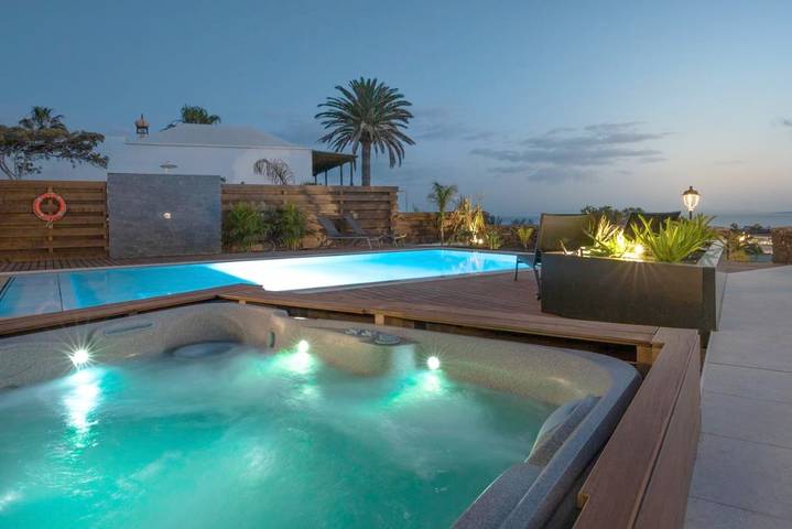 Chalet para 10 personas, con piscina además de vistas y jardín, Se admiten mascotas en Lanzarote - 4