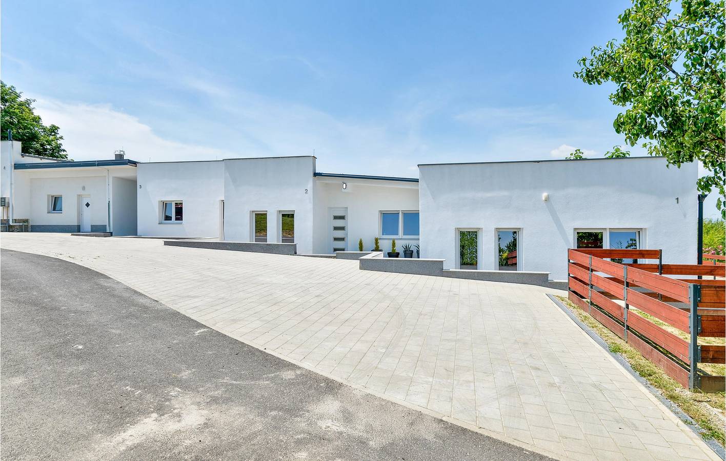 Reizende 2-Zimmer-Wohnung mit Pool, Terrasse und Grill in Gornji Kneginec, Varazdin