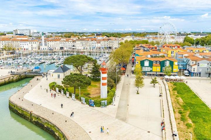 Gîte pour 7 personnes, avec vue et jardin, animaux acceptés à Angoulins - 2
