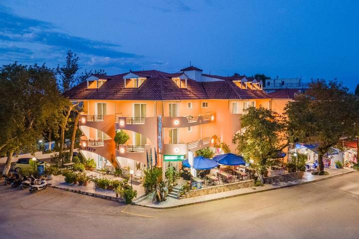Ferienhaus für 6 Personen, mit Terrasse und Ausblick, mit Haustier
