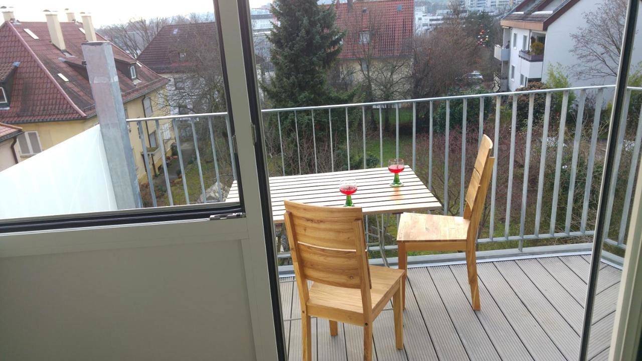 Apartamento vacacional entero, Double or Twin Room with Balcony in Bad Cannstatt, Stuttgart