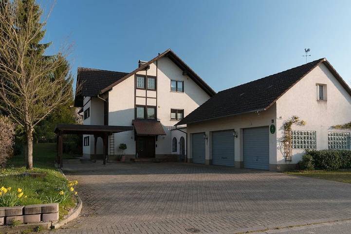 Ferienwohnung für 3 Personen, mit Terrasse in Kippenheim