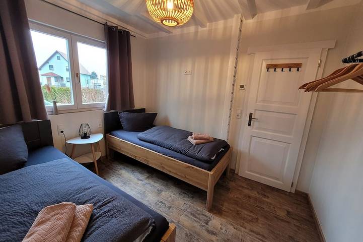 Ferienhaus für 8 Personen, mit Garten und Balkon im Hainich - 2