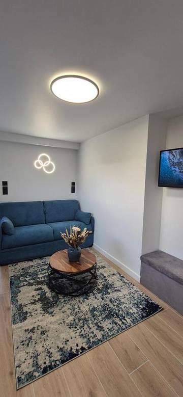 Gîte pour 2 personnes, avec terrasse et jardin à Allinges