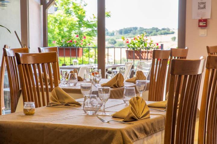 Hôtel pour 2 personnes, avec terrasse, animaux acceptés à Salvagnac - 4