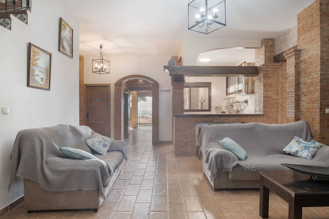 Maison de campagne "Las Provincias" avec vue sur la montagne, Wi-Fi et climatisation in Prado del Rey, Pueblos Blancos