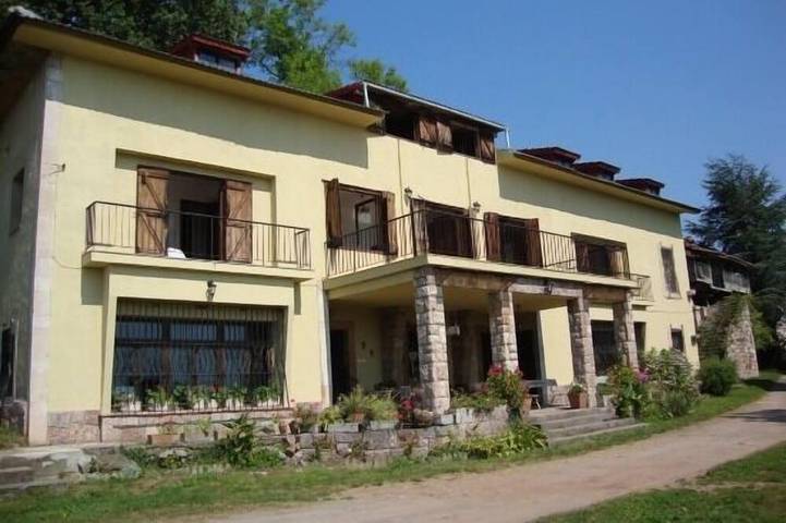 Ferienhaus für 14 Personen, mit Garten und Balkon - 1