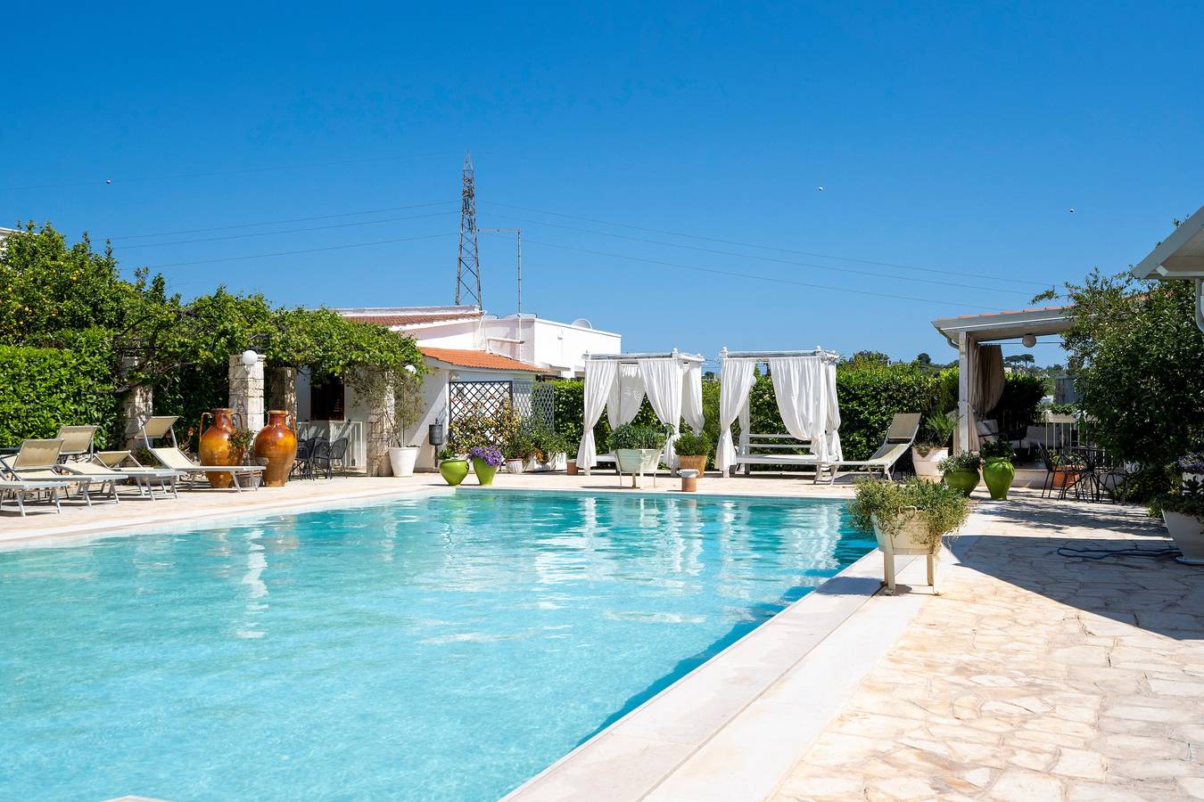 Hotel Apartamento 'Agriturismo Salinola 4' con piscina compartida, Wi-Fi y aire acondicionado in Ostuni, Salento