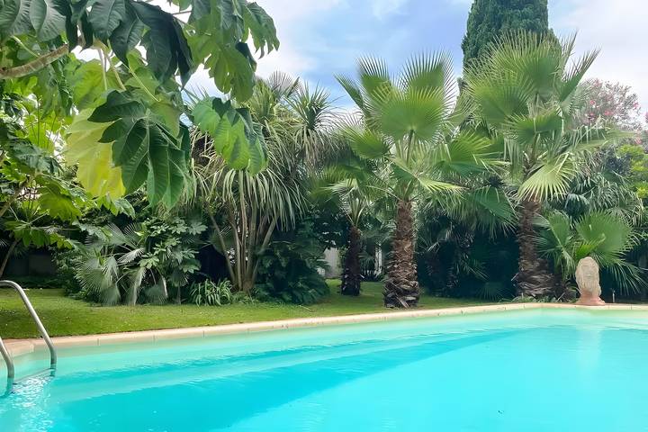Villa „Chateau Margarido“ mit privatem Pool, Wlan und Klimaanlage in Tarascon, Arles und Umgebung