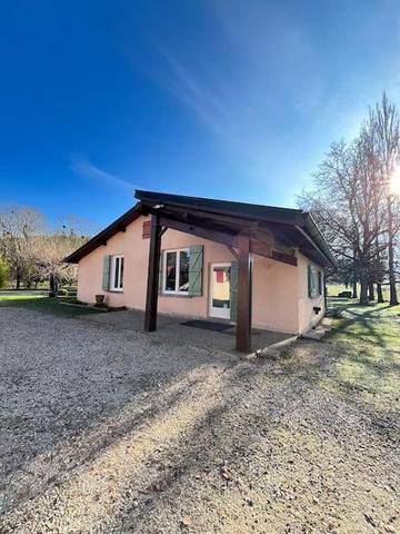 Gîte pour 4 personnes, avec vue ainsi que jardin et terrasse dans Gissey-sur-Ouche