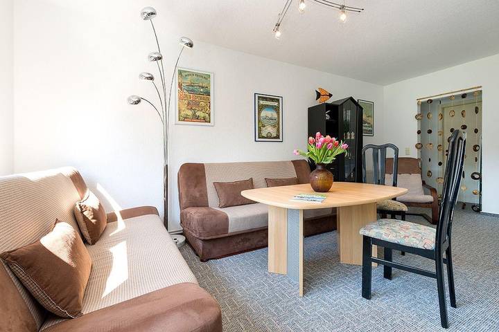 Ferienwohnung für 6 Personen, mit Garten und Terrasse, kinderfreundlich in Parchtitz - 3