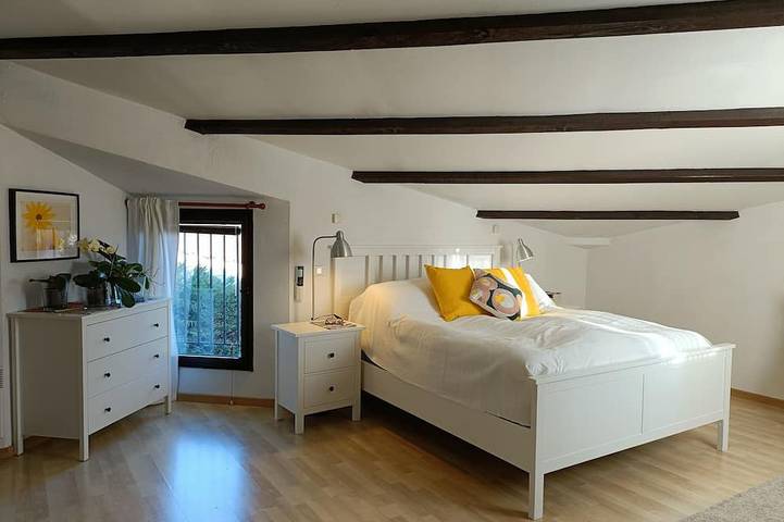 Villa pour 6 personnes, avec piscine et terrasse ainsi que jardin et jacuzzi à Valbonne - 2