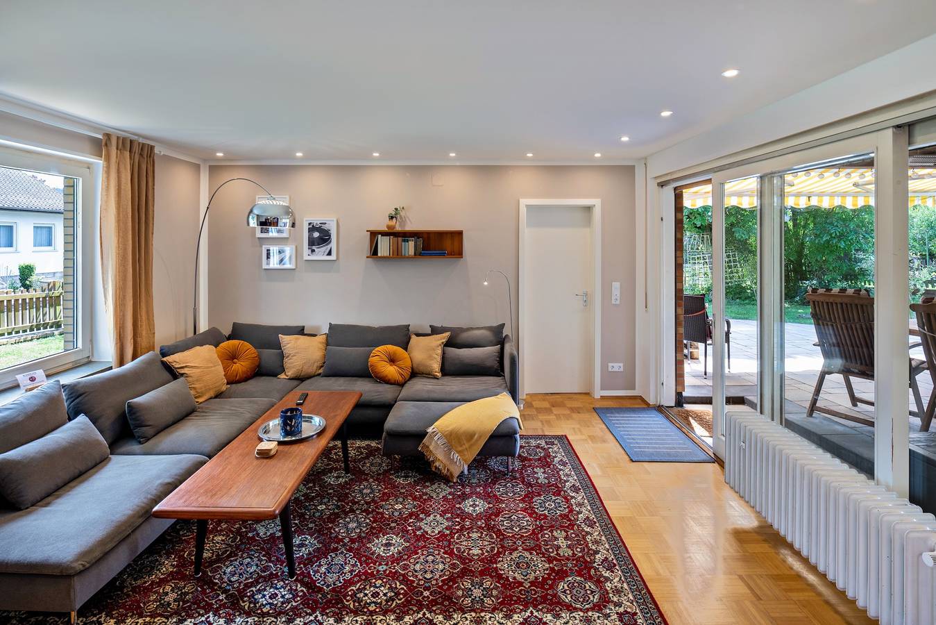 Ferienhaus "Großes Ferienhaus In Nordhessen" mit einer privaten Terrasse, privatem Garten und Wlan in Homberg, Schwalm-Eder-Kreis