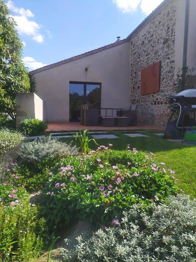Appartement de vacances pour 6 personnes, avec Terrasse ainsi que Jardin et Vue