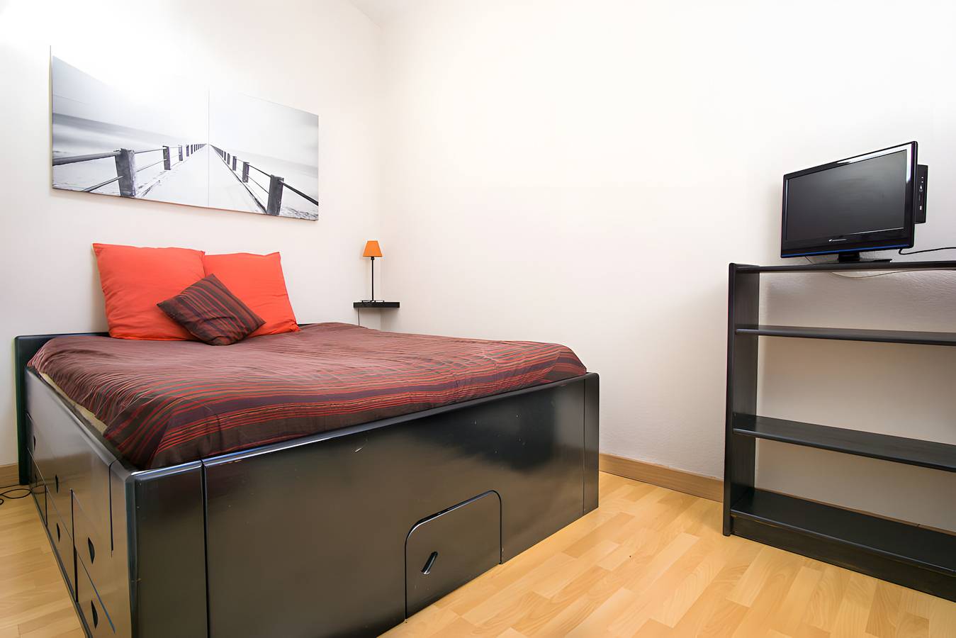 Apartamento entero, Gîte Acacia - Domaine de l'Enclos cerca del Mediterráneo y Montpellier in Mireval, Côte d'Améthyste