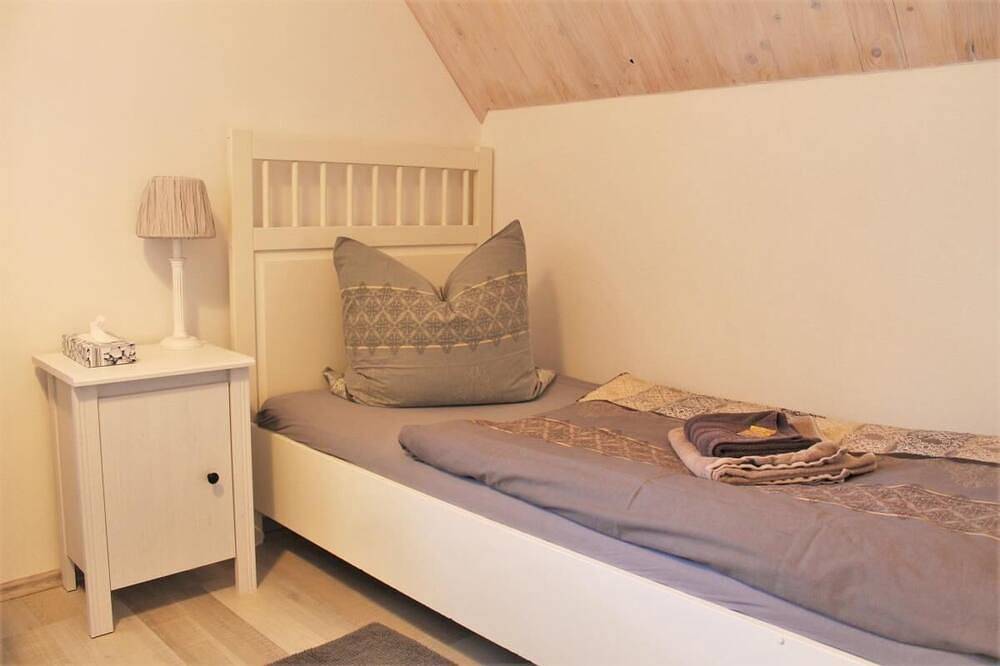 Friendly Home - \"Gemütliches Backsteinhaus\" - Köln - Messe - Bonn-Phantasialand in Bornheim/Brenig, Bornheim