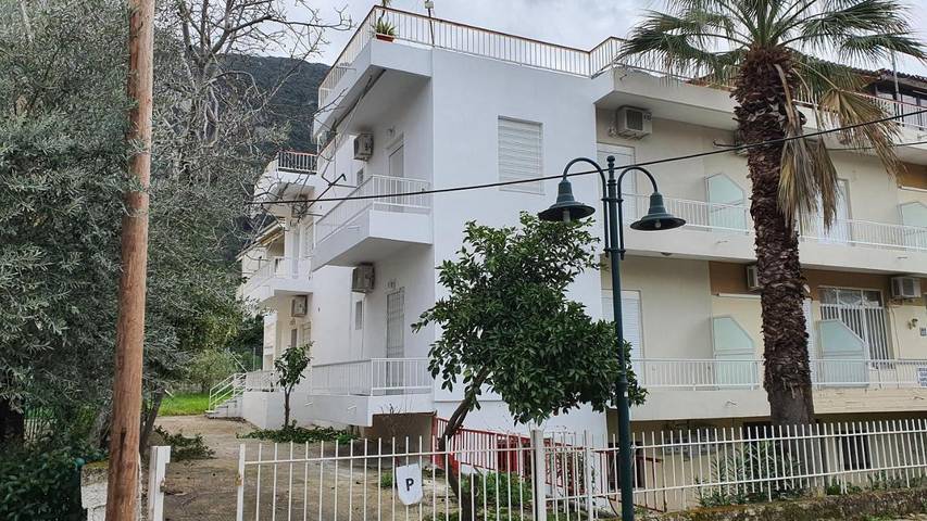 Ferienwohnung für 2 Personen, mit Balkon und Terrasse sowie Garten und Ausblick
