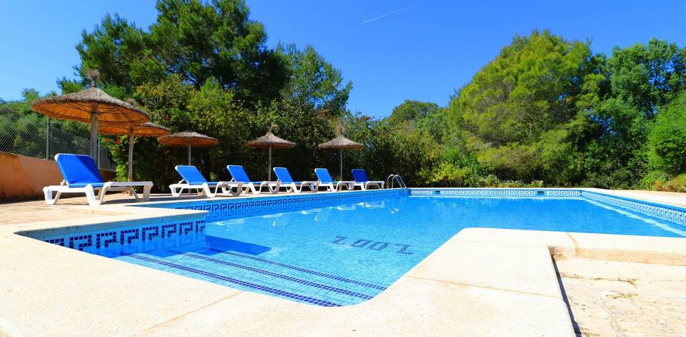 Finca für 7 Personen, mit Garten in Campos - 2