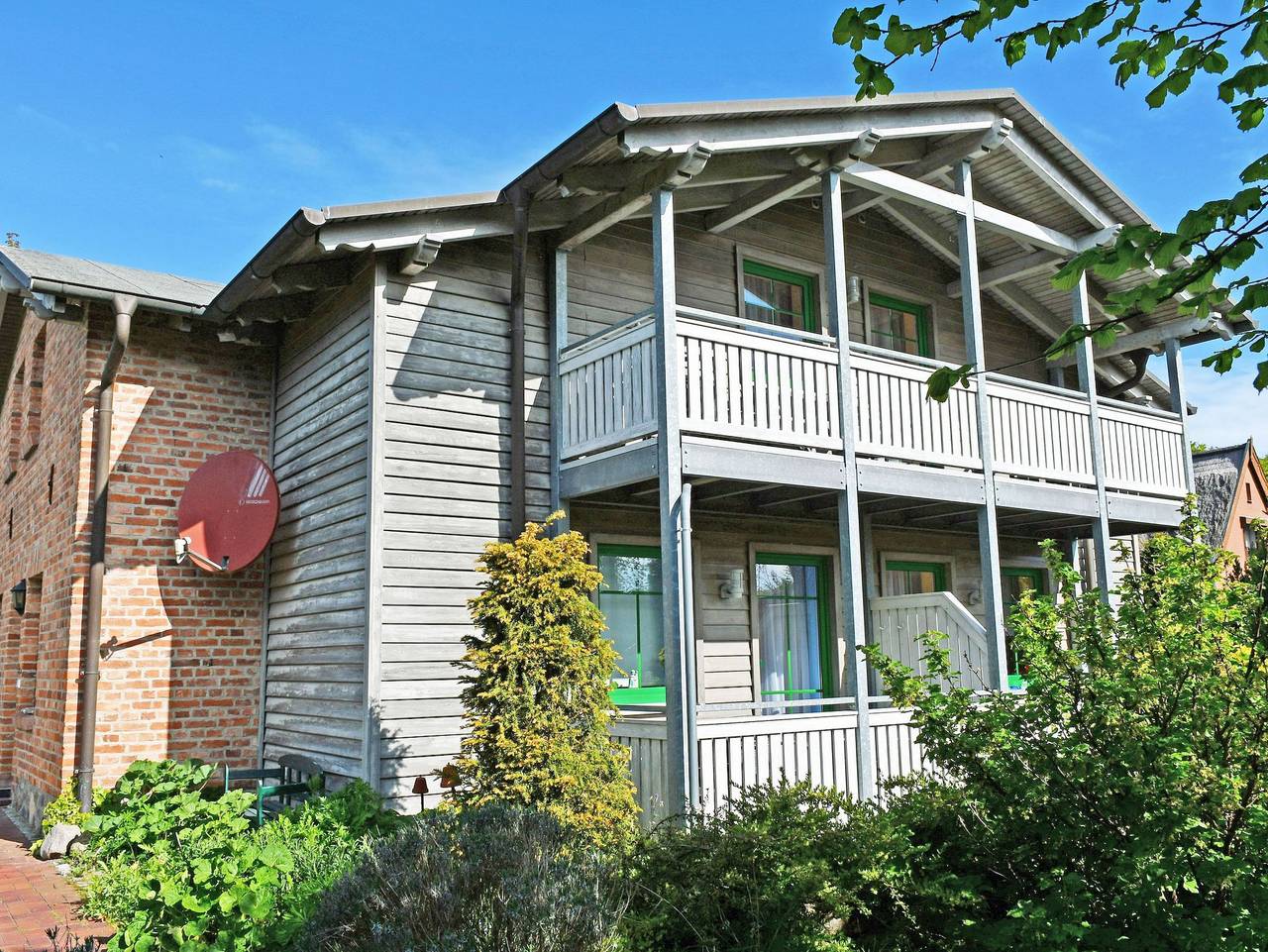 Ganze Ferienwohnung, Ferienwohnungen mit Kamin und Blick zum Selliner Seepark - Ferienwohnung mit Balkon und Kamin Donnerkeil in Sellin, Rügen