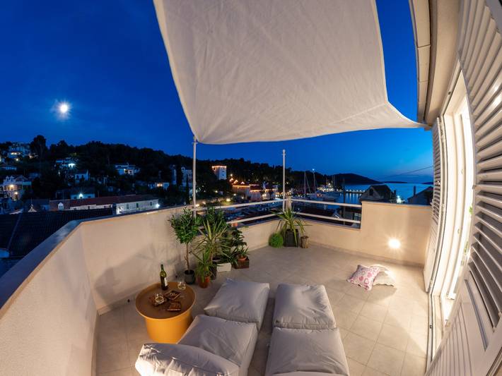 Ferienhaus für 6 Personen, mit Meerblick und Balkon - 1
