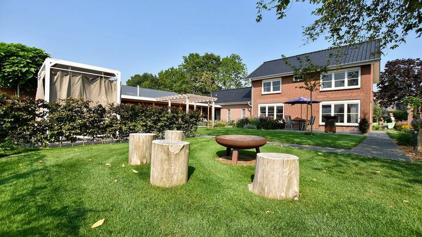 Ferienhaus für 10 Personen, mit Garten und Sauna sowie Terrasse am Niederrhein