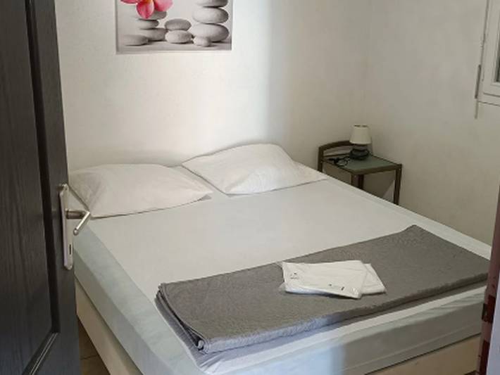 Gîte pour 6 personnes, avec piscine à Grospierres - 3