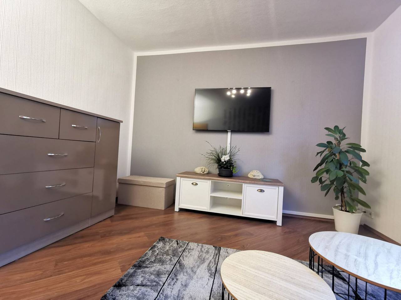 Ganze Wohnung, 45m² Ferienwohnung für bis zu 4 Personen, ideal für Naturfreunde und Wintersportler in Stützengrün, Erzgebirge