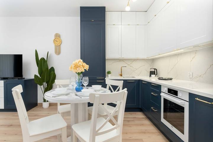 Ganze Wohnung, Spacious Apartment | Balcony, Gym, Parking. in Danzig, Zatoka Gdańska
