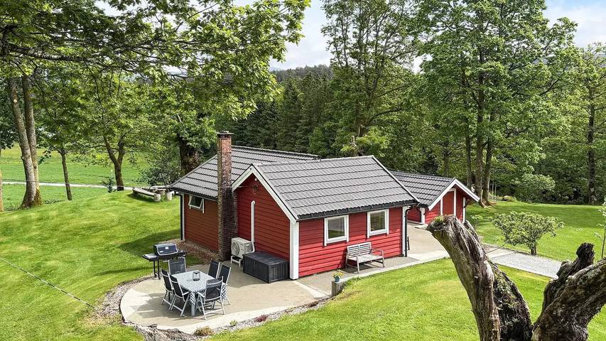 Ferienhaus für 5 Personen, mit Terrasse und Garten