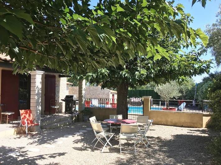 Location de vacances pour 6 personnes, avec jardin et piscine, animaux acceptés à Saint-Laurent-des-Arbres - 2