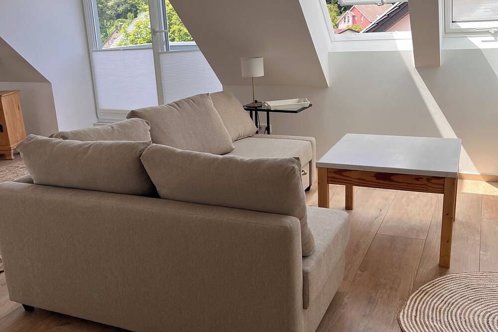 Ganze Wohnung, Geschmackvolle Ferienwohnung im Teutoburger Wald in Oerlinghausen in Oerlinghausen, Kreis Lippe